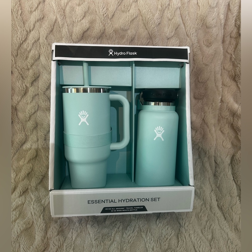 Hydro Flask Teal Hydration Set